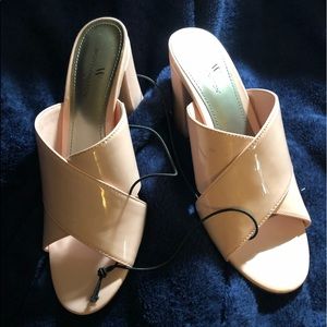 WORTHINGTON SANDALS 6.5 run small like 6 NWOT